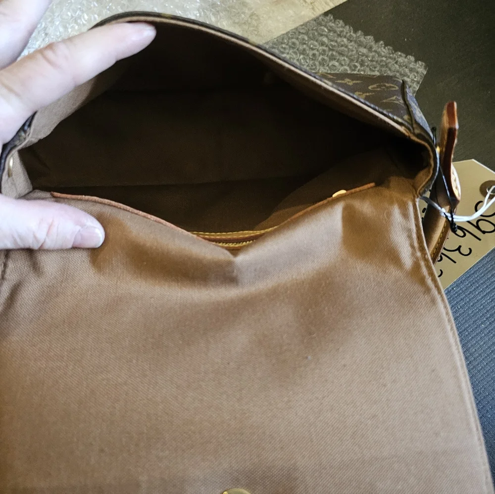 Y2K NOS NWT Mini Looping LV Louis Vuitton Purse, bag, shoulder - Picture 6 of 17